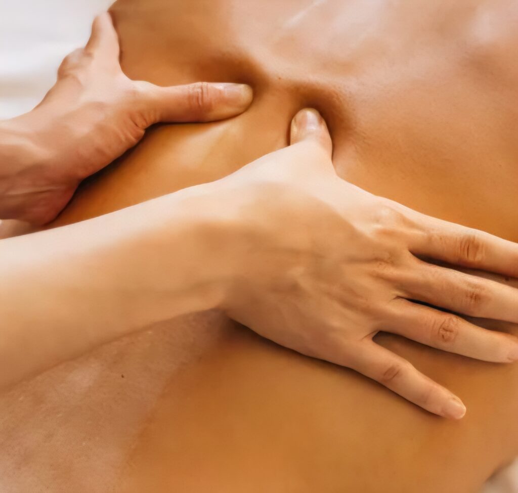 Deep-tissue-massage-Service